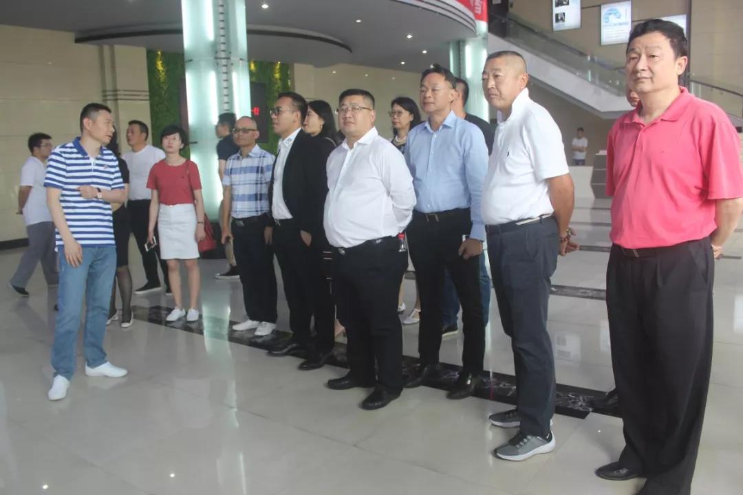 深圳市青年企業(yè)家聯(lián)合會、中小企家聯(lián)誼會走進(jìn)浙創(chuàng)科技